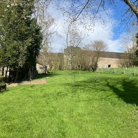 Au Coeur De La Suisse Normande *