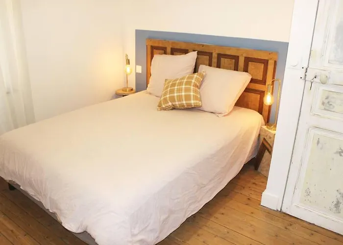 Au Coeur De La Suisse Normande Casa de Férias *